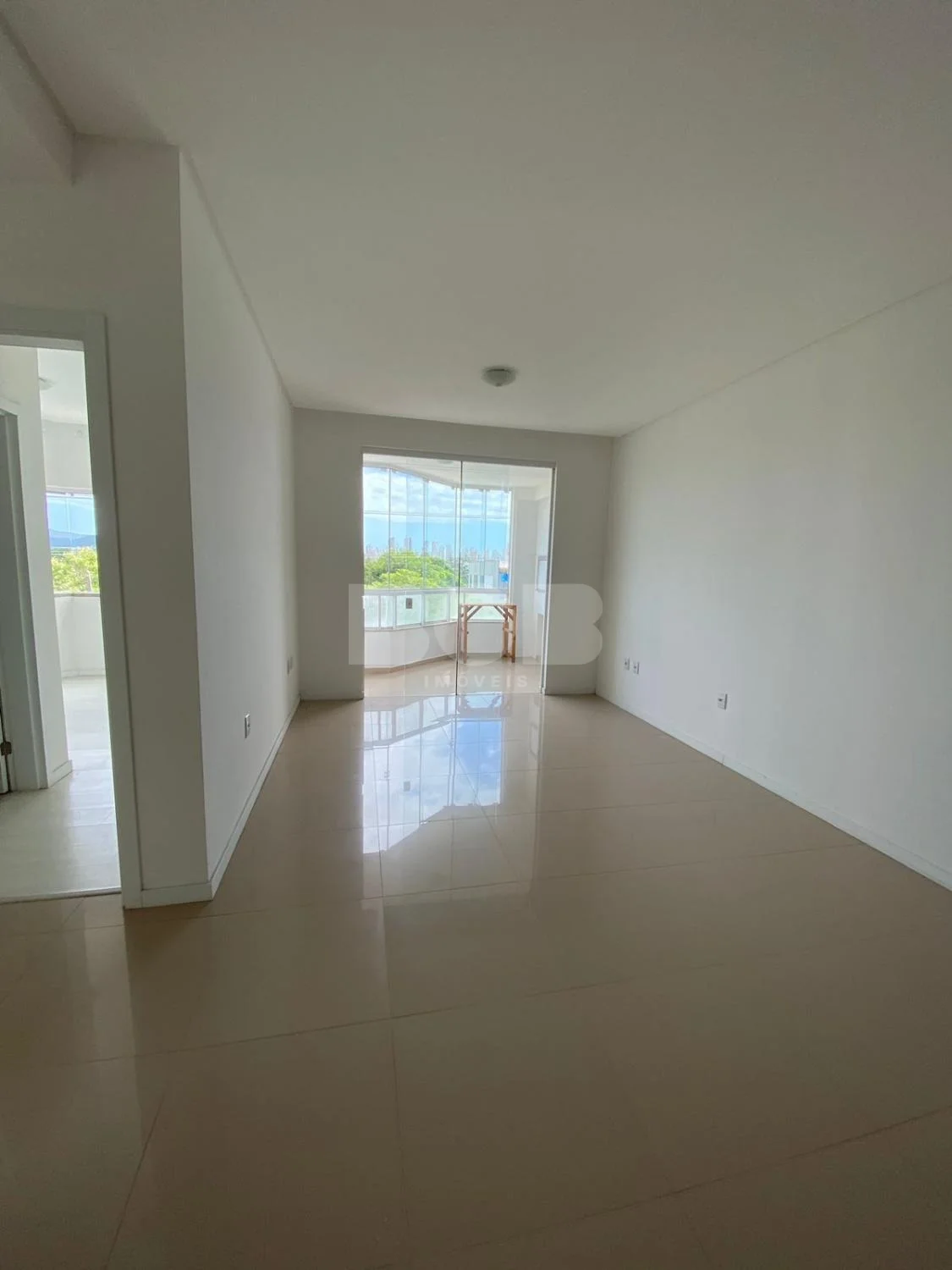 Apartamento À Venda Com 2 Dormitórios No São Francisco de Assis Em Camboriú