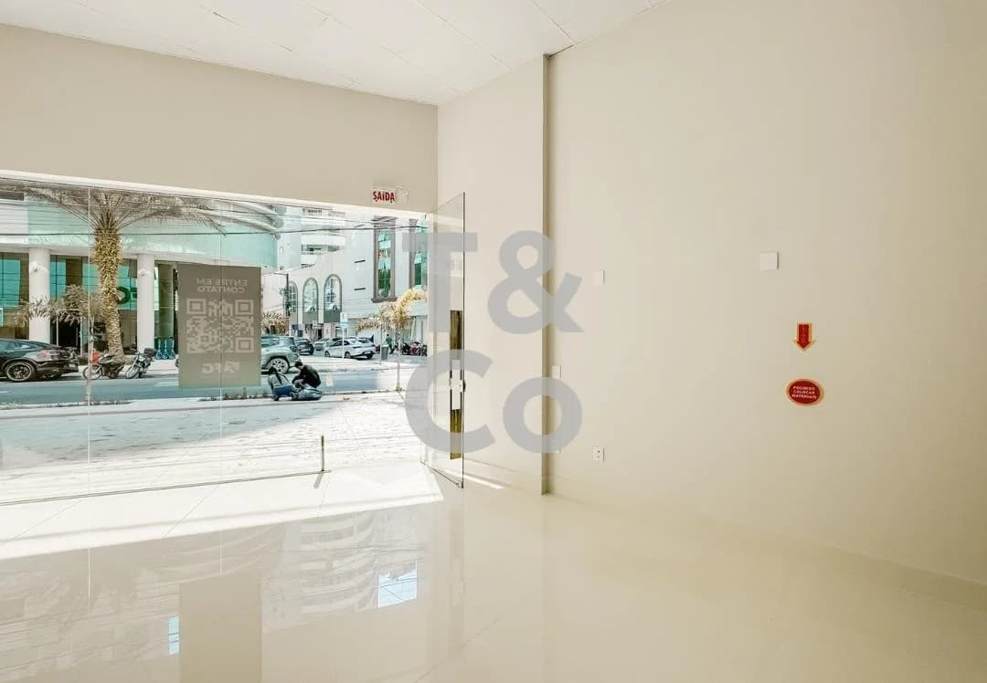 Salão Comercial Para Locação Na Avenida Brasil No Skyline Tower Em Balneário Camboriú — foto 4