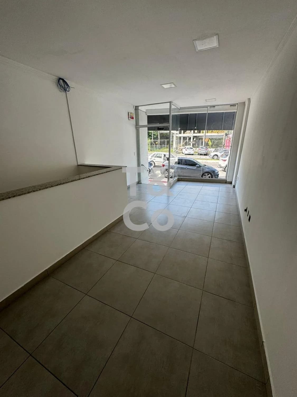 Sala Comercial Para Alugar Com 2 Dormitórios No Ariribá Em Balneário Camboriú — foto 2