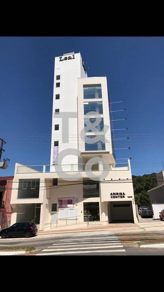 Sala Comercial Para Alugar Com 2 Dormitórios No Ariribá Em Balneário Camboriú — foto 3