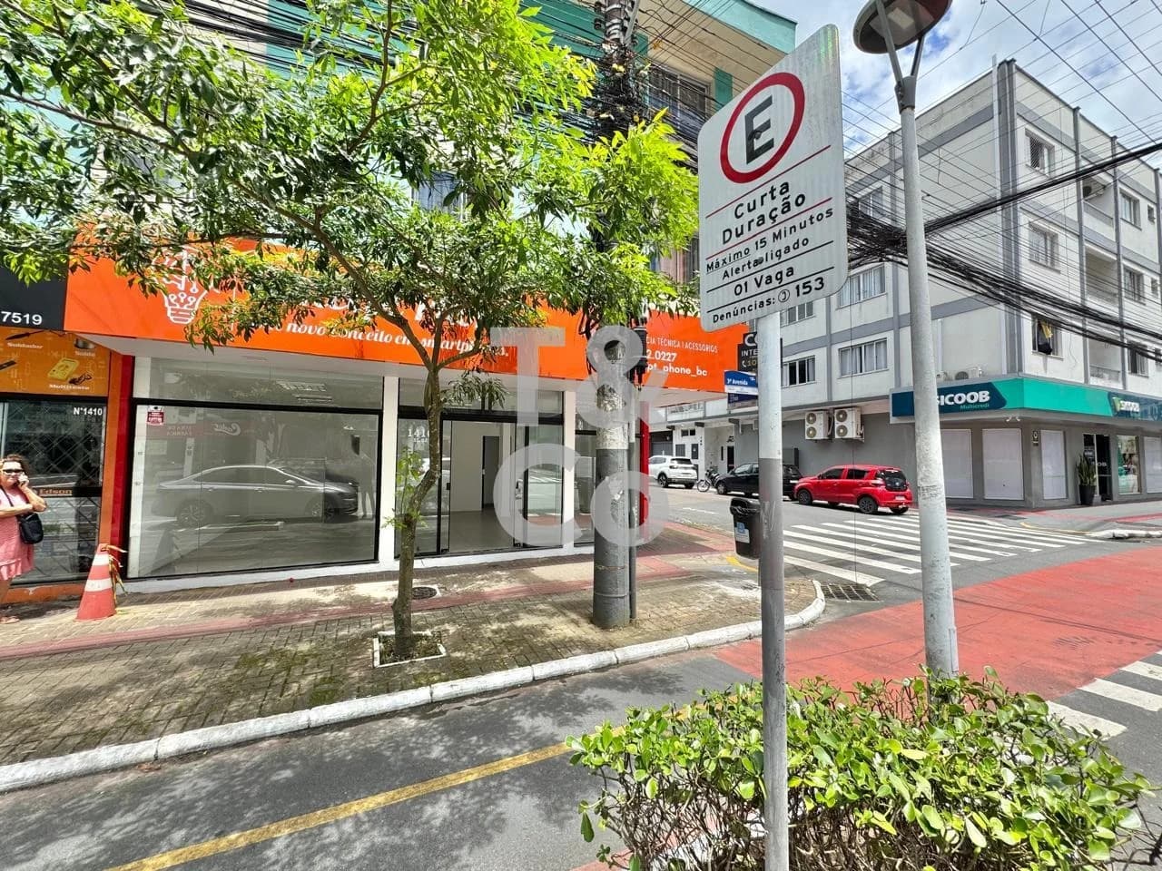 Sala Comercial Para Alugar No Centro Em Balneário Camboriú